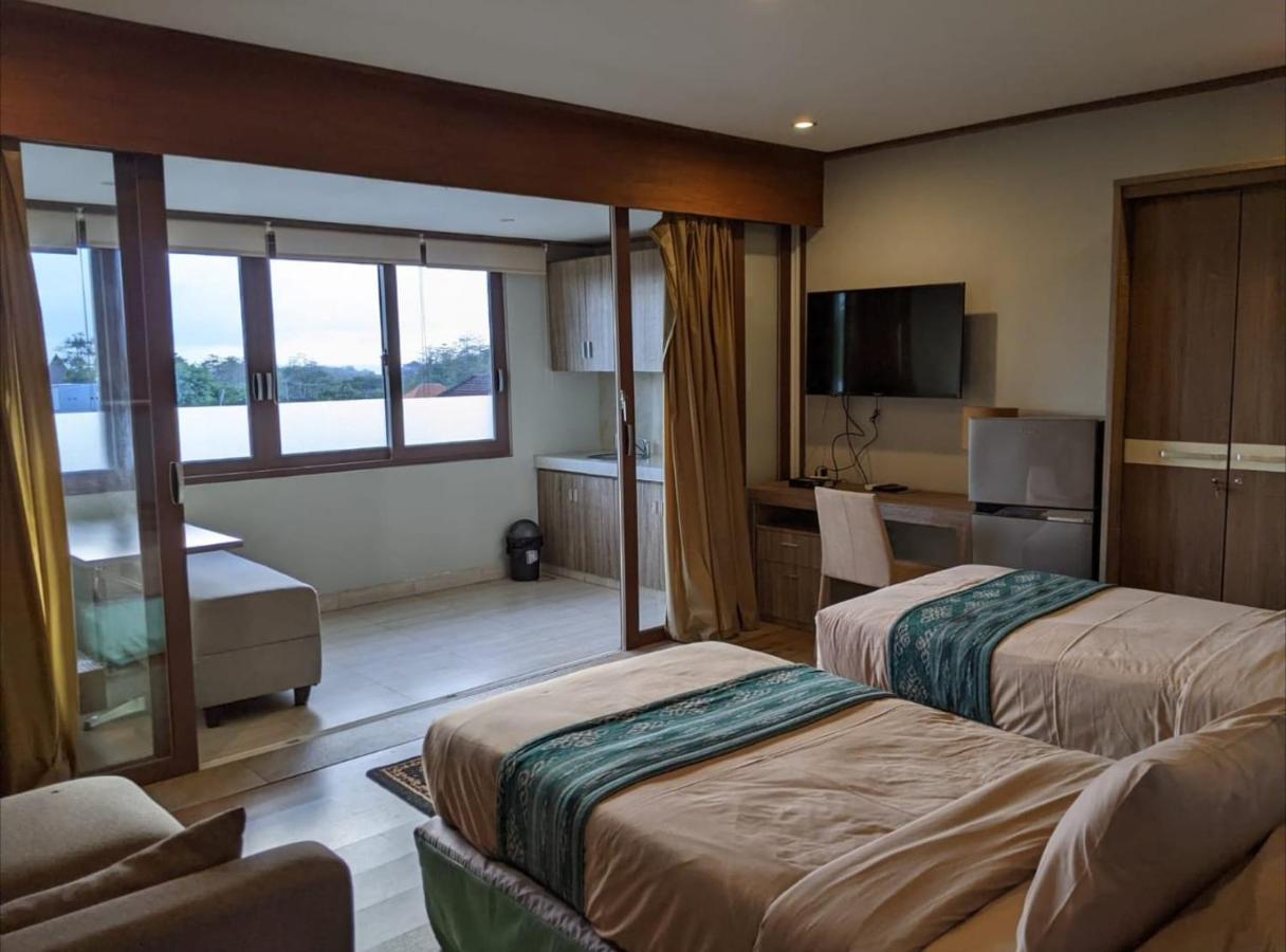 Puri Sabina Bed & Breakfast Jimbaran Buitenkant foto