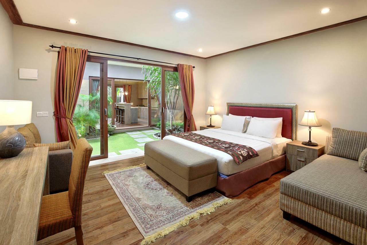 Puri Sabina Bed & Breakfast Jimbaran Buitenkant foto