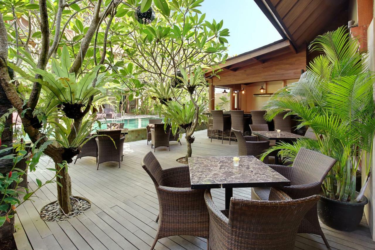 Puri Sabina Bed & Breakfast Jimbaran Buitenkant foto